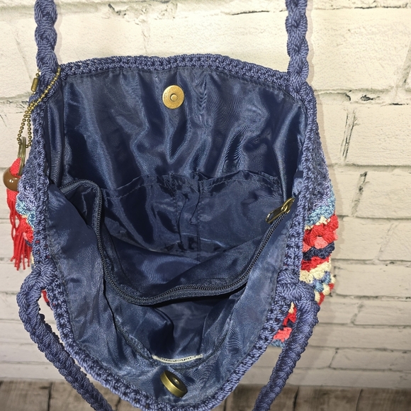 Blue and Red Striped Shoulder Bag - Picture 4 of 7